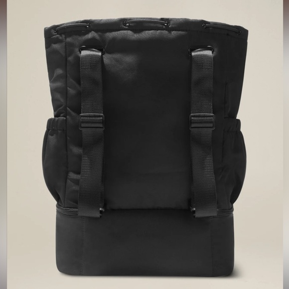 Beyond Yoga Convertible Gym Bag - Picture 2 of 5